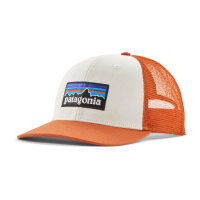 Patagonia P-6 Logo Trucker Hat (white w/redtail rust)